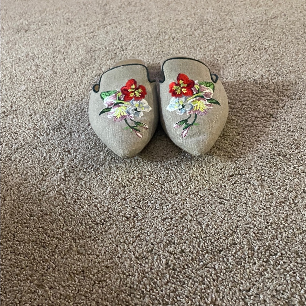 Ann Taylor Floral Embroidered Loafers - Tan and Multicolor